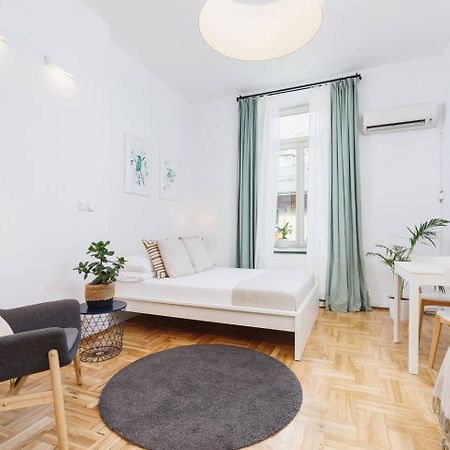 Apartament Private Parking - Old Town - Sw Krzyza 16 Street Kraków Zewnętrze zdjęcie