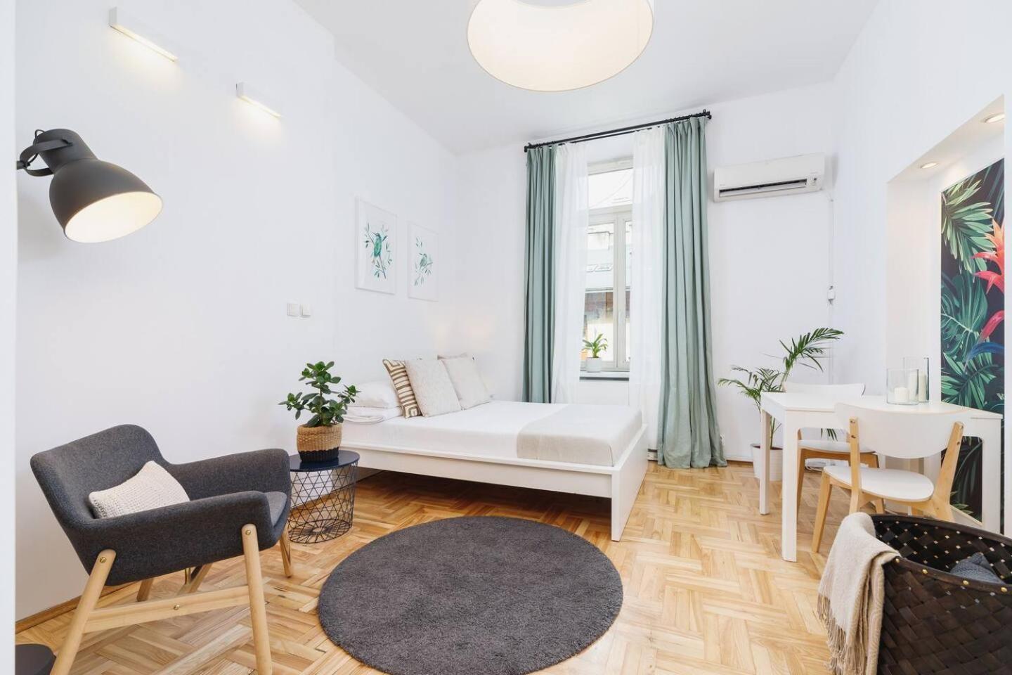 Apartament Private Parking - Old Town - Sw Krzyza 16 Street Kraków Zewnętrze zdjęcie
